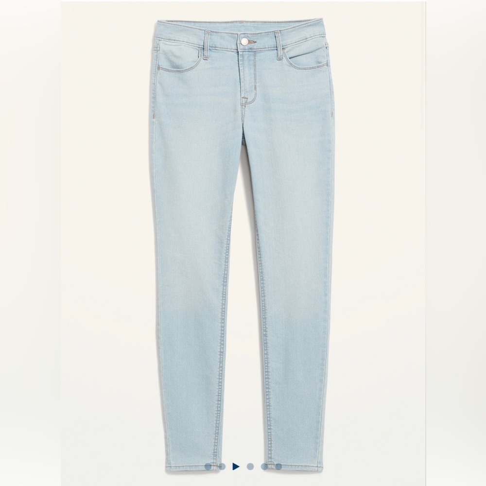 Old Navy mid rise wow super skinny jeans